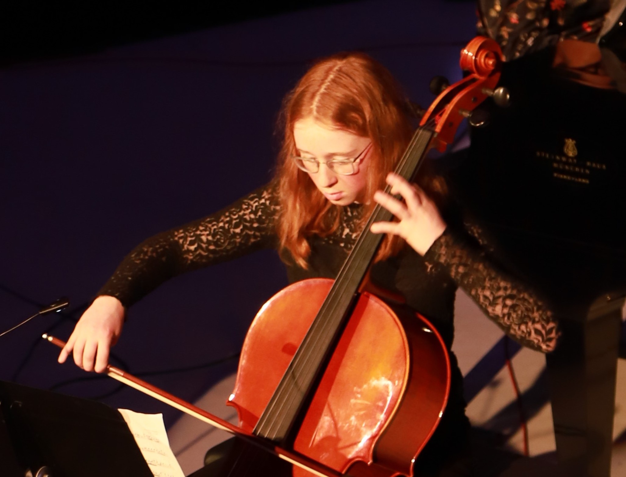 Treffpunkt Bühne Cellistin